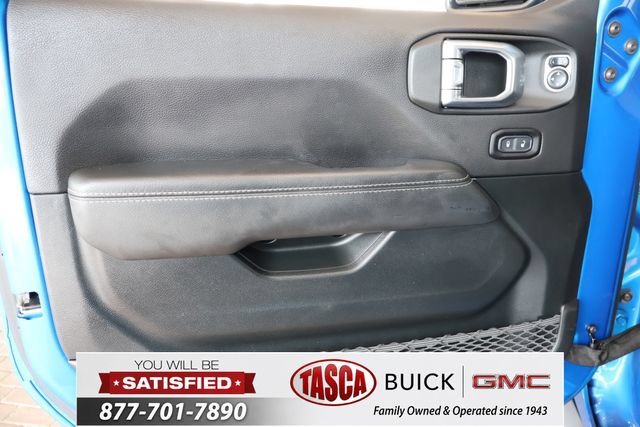 Used 2021 Jeep Gladiator Overland w/ Popular Equipment Package AWD/4WD image 13