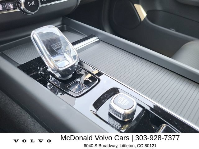 New 2026 Volvo XC60 T8 Ultra w/ Protection Package Premier AWD/4WD image 24