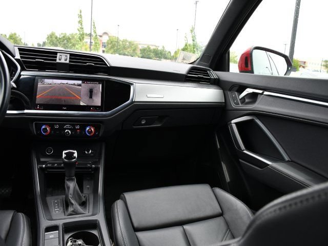 Used 2024 Audi Q3 2.0T Premium Plus AWD/4WD image 24