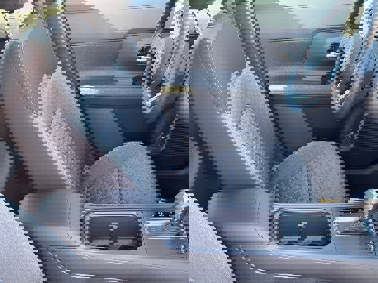 New 2026 Nissan Kicks SV image 11