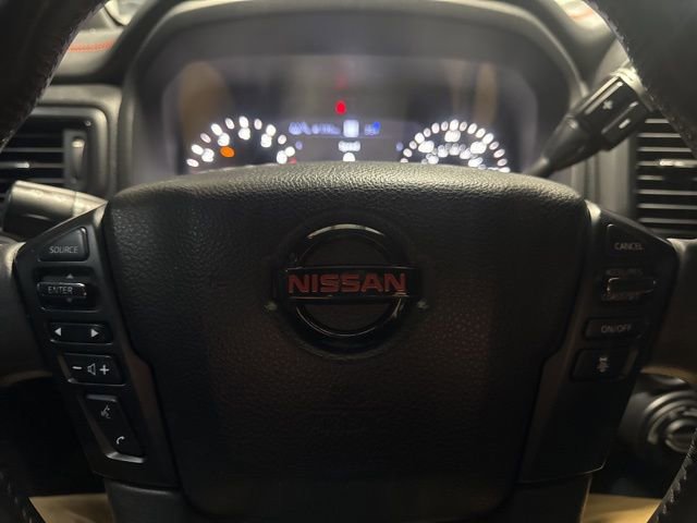 Used 2021 Nissan Titan PRO-4X w/ Pro-4x Convenience Package image 14
