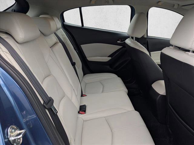 Used 2017 MAZDA MAZDA3 Grand Touring image 16