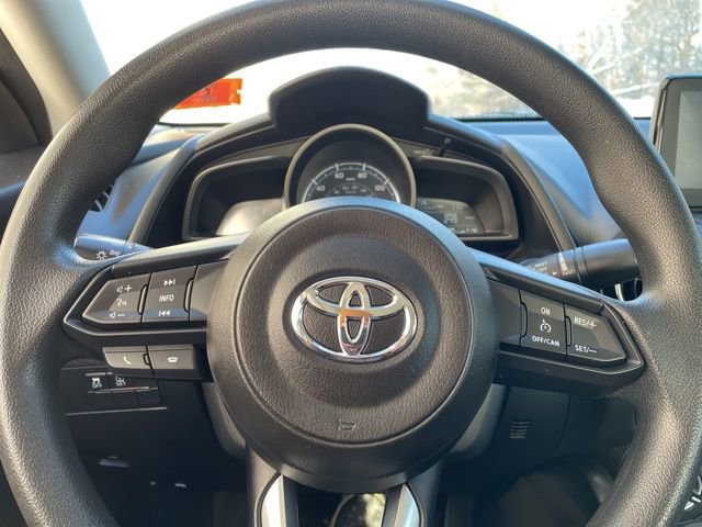 Used 2019 Toyota Yaris LE image 13