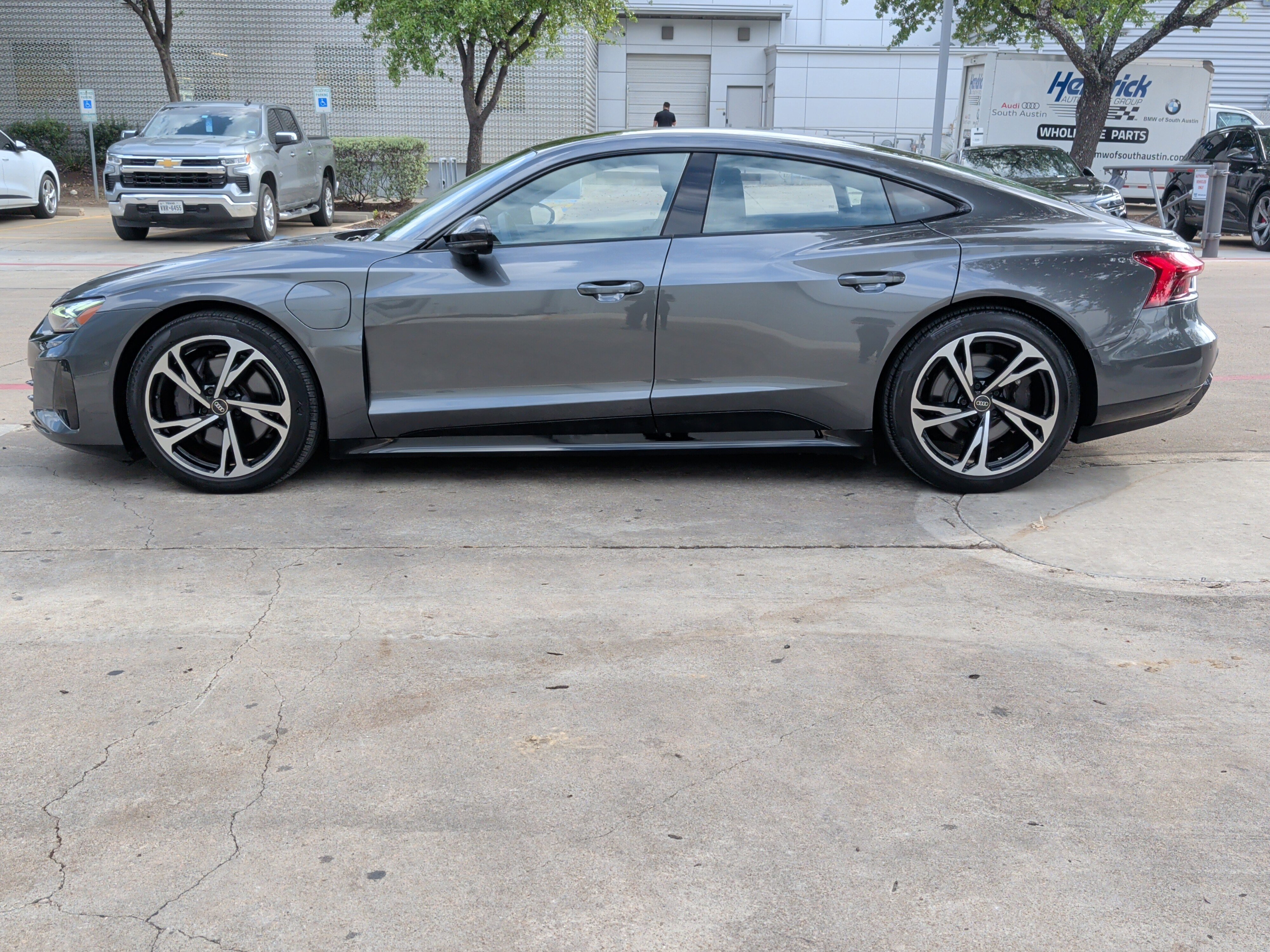 Certified 2022 Audi e-tron GT Prestige w/ Prestige Package AWD/4WD image 7