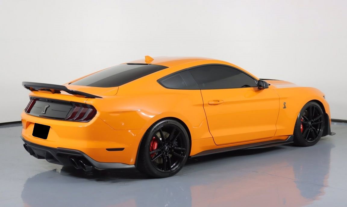 Used 2020 Ford Mustang Shelby GT500 w/ Technology Package RWD image 10