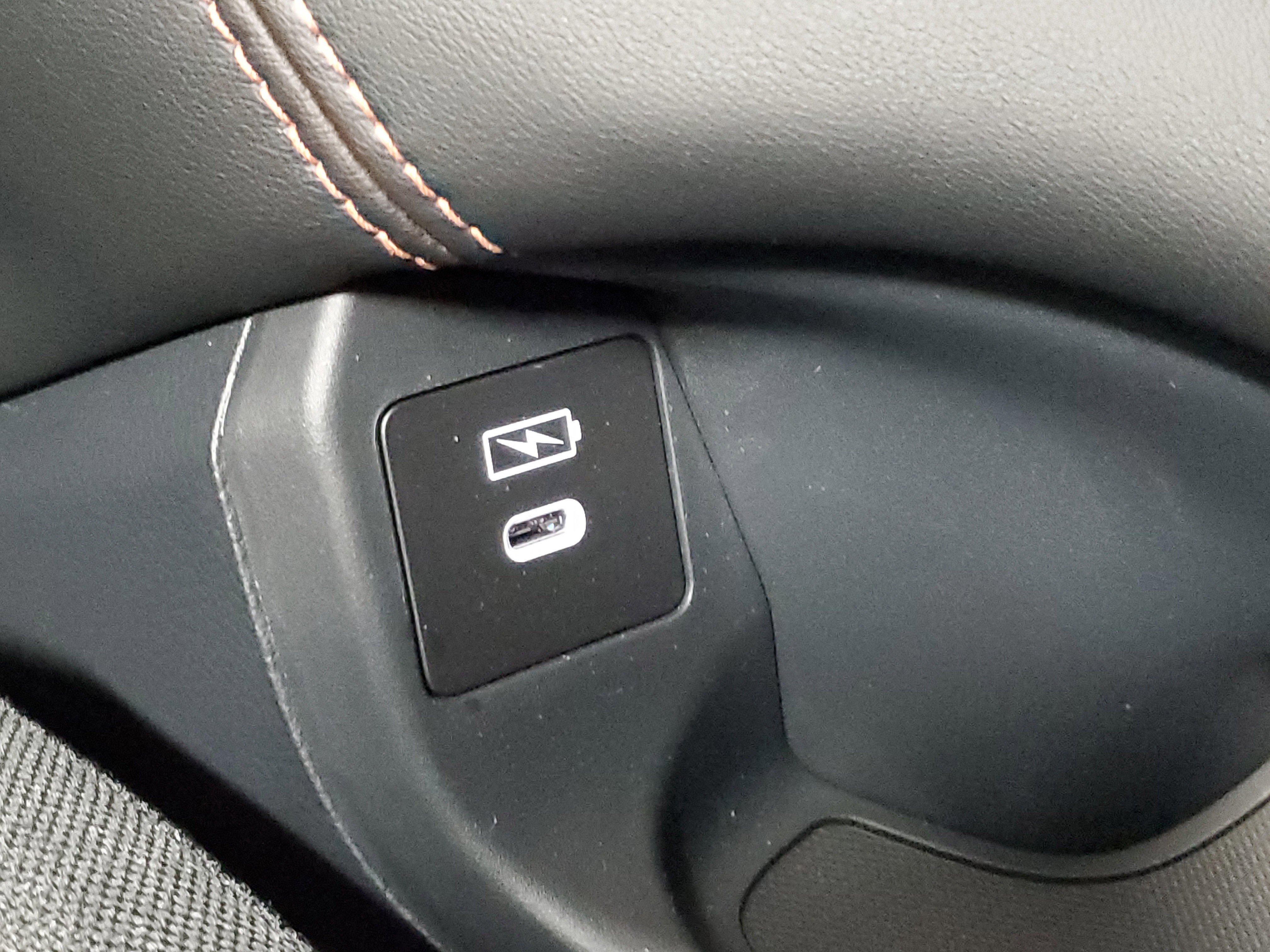 Certified 2026 Honda HR-V Sport image 32