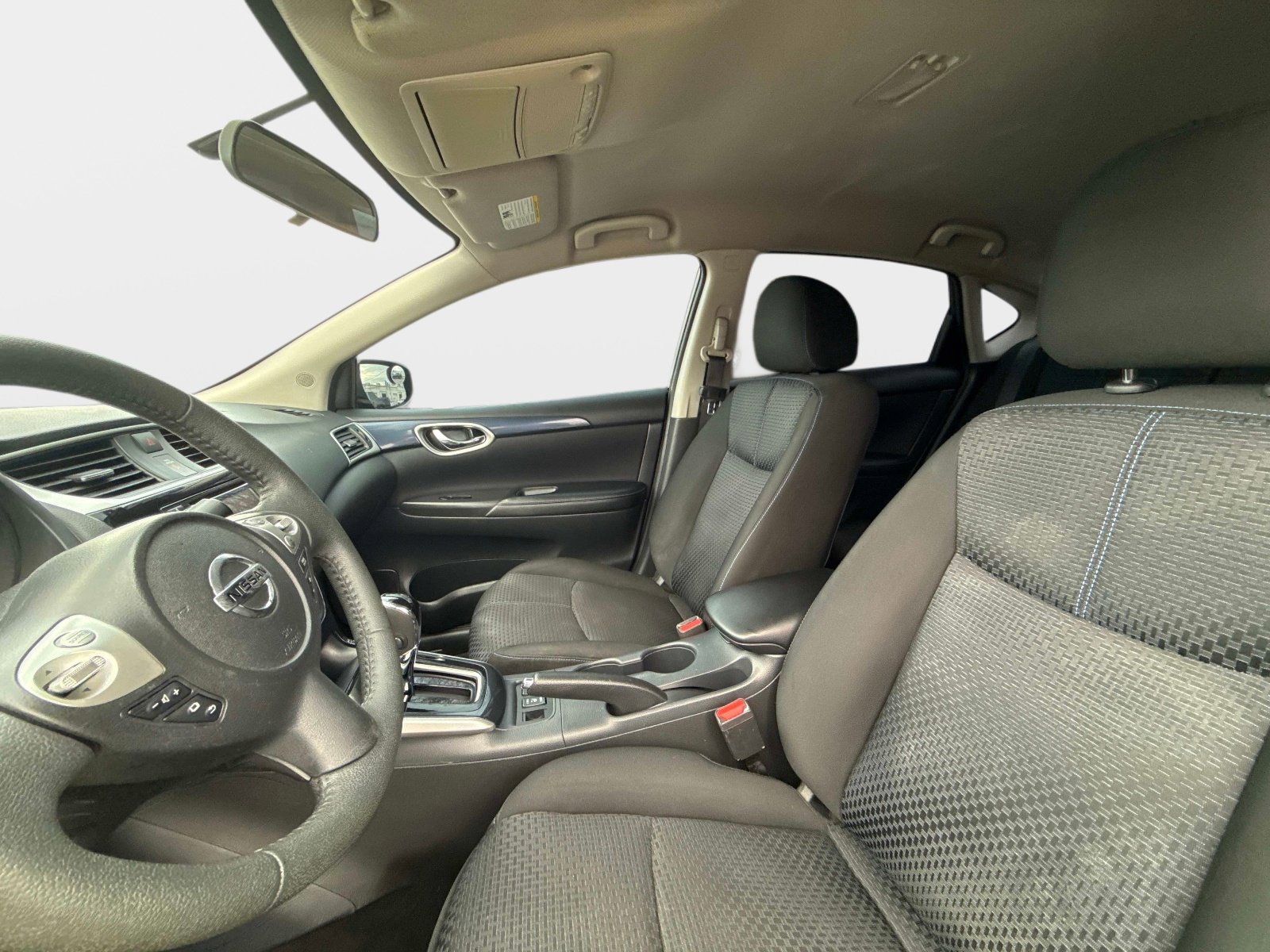 Used 2018 Nissan Sentra SR image 21