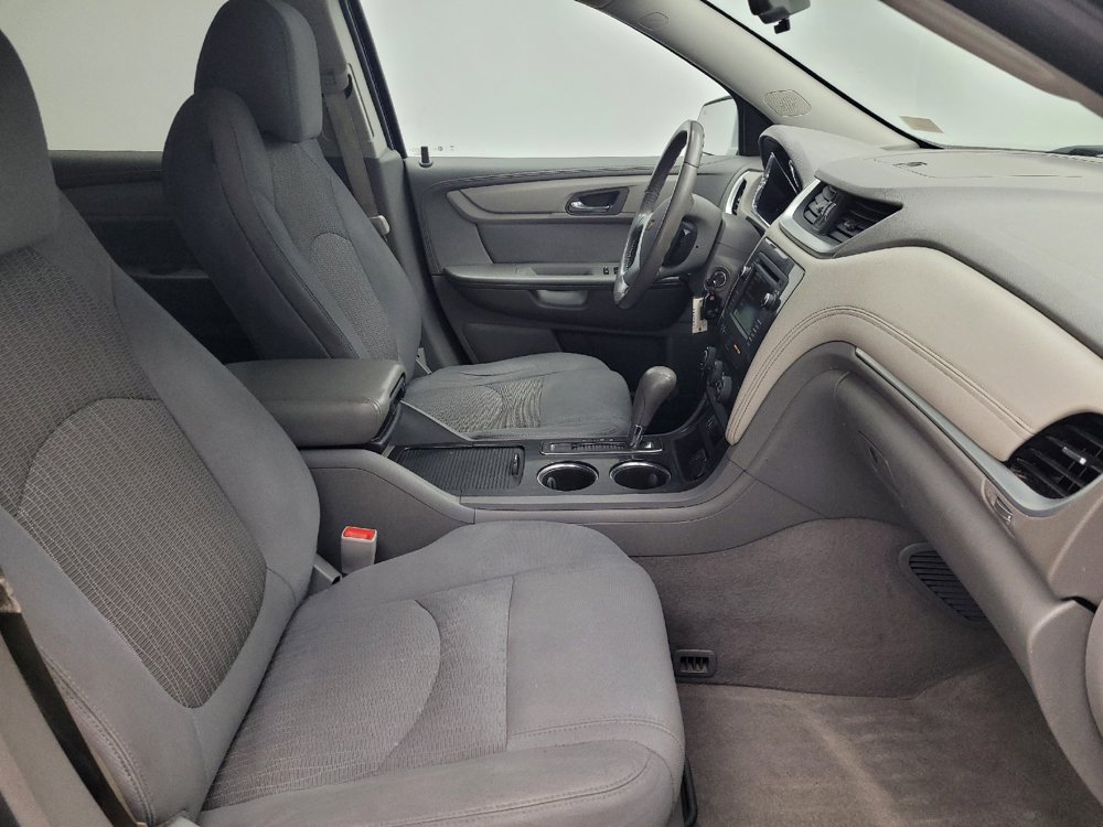 Used 2017 Chevrolet Traverse LT FWD image 21