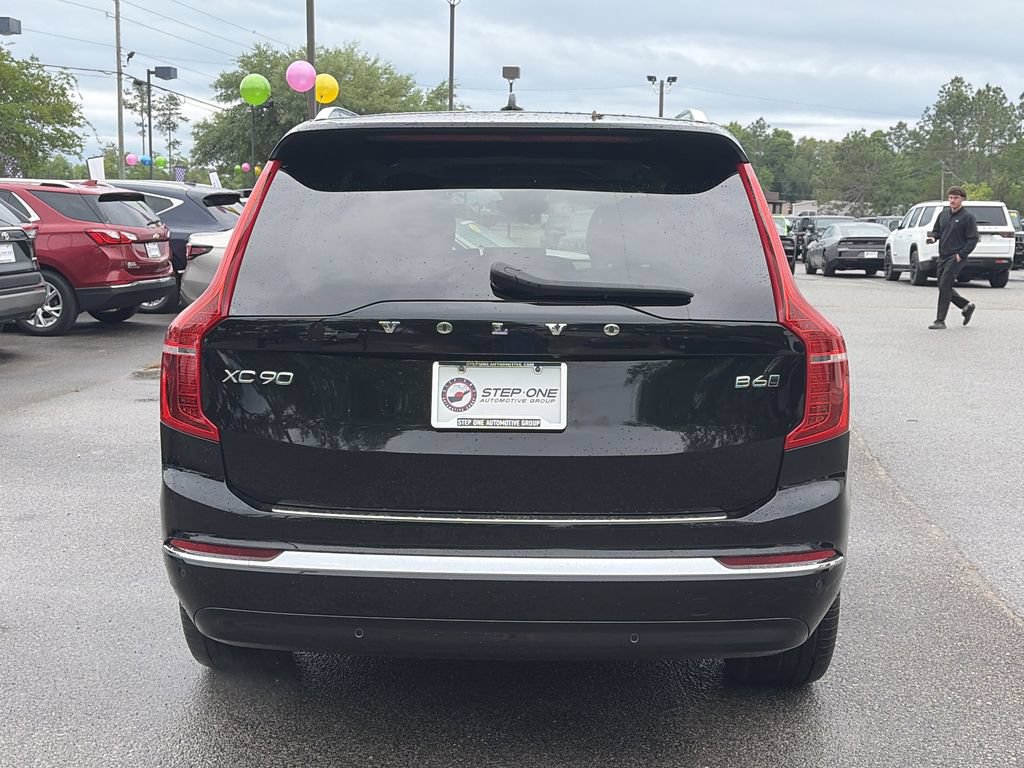 Used 2024 Volvo XC90 B6 Ultimate w/ Protection Package Premier AWD/4WD image 5