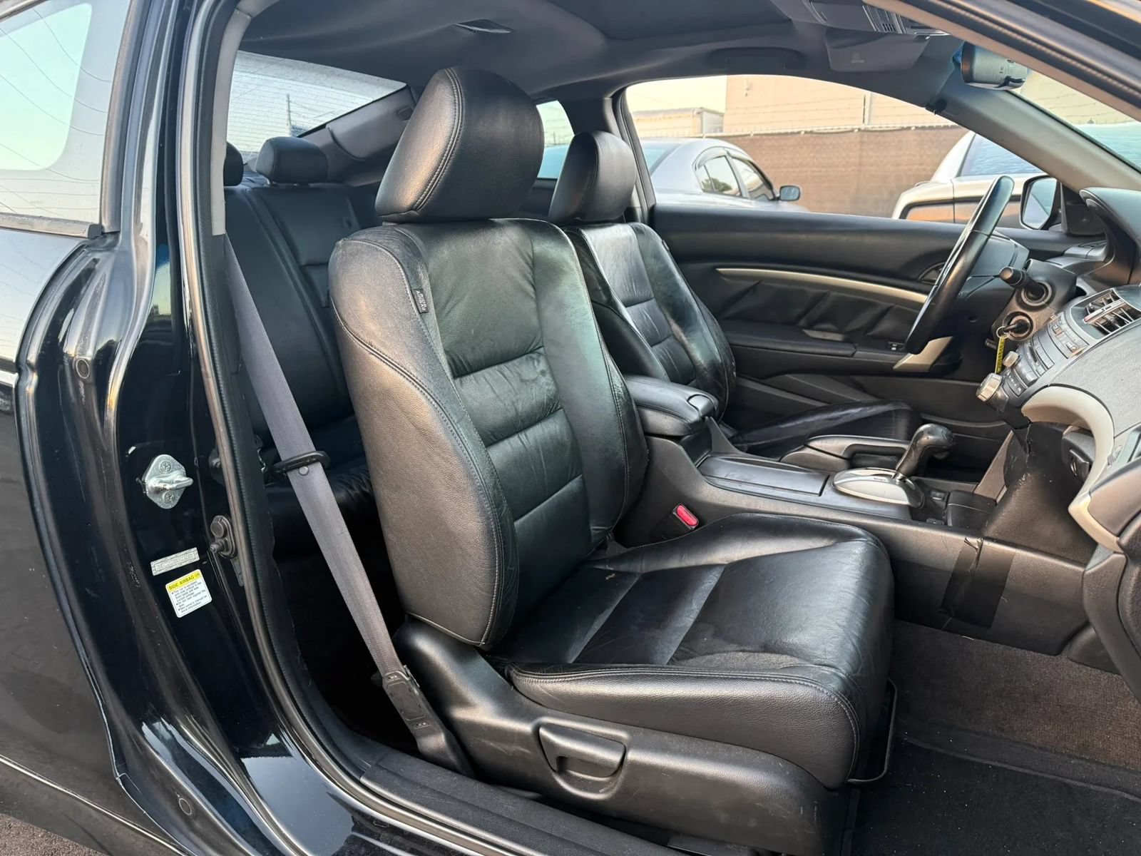 Used 2010 Honda Accord EX-L image 8