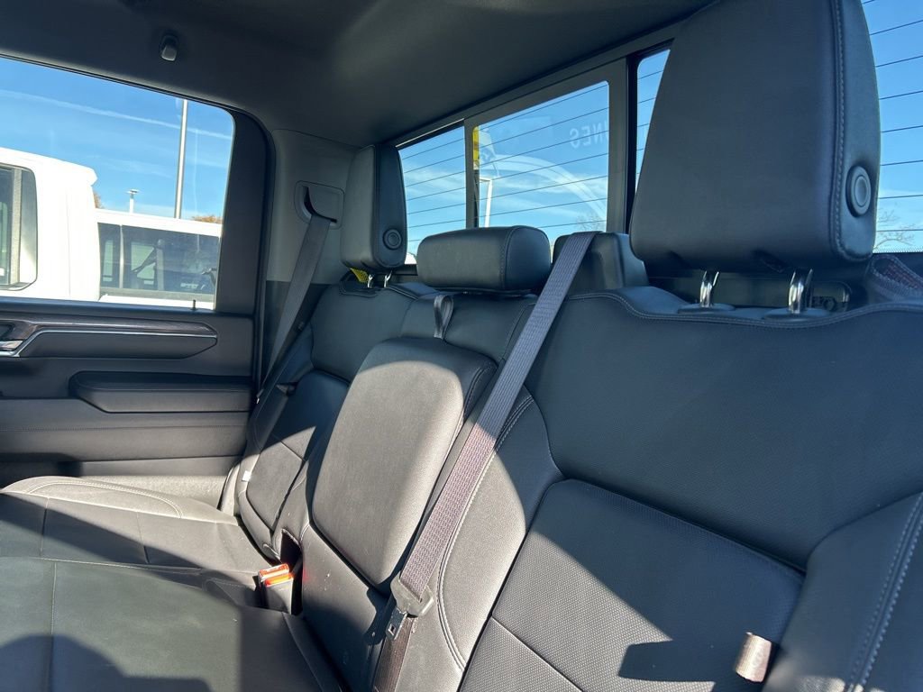 Used 2024 Chevrolet Silverado 2500 LTZ w/ LTZ Plus Package image 31