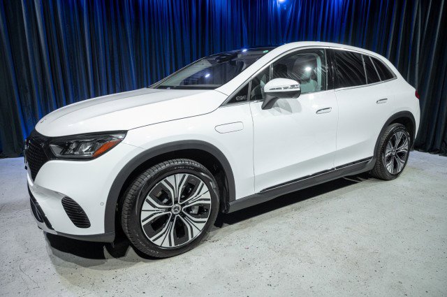New 2026 Mercedes-Benz EQE 320 4MATIC SUV
