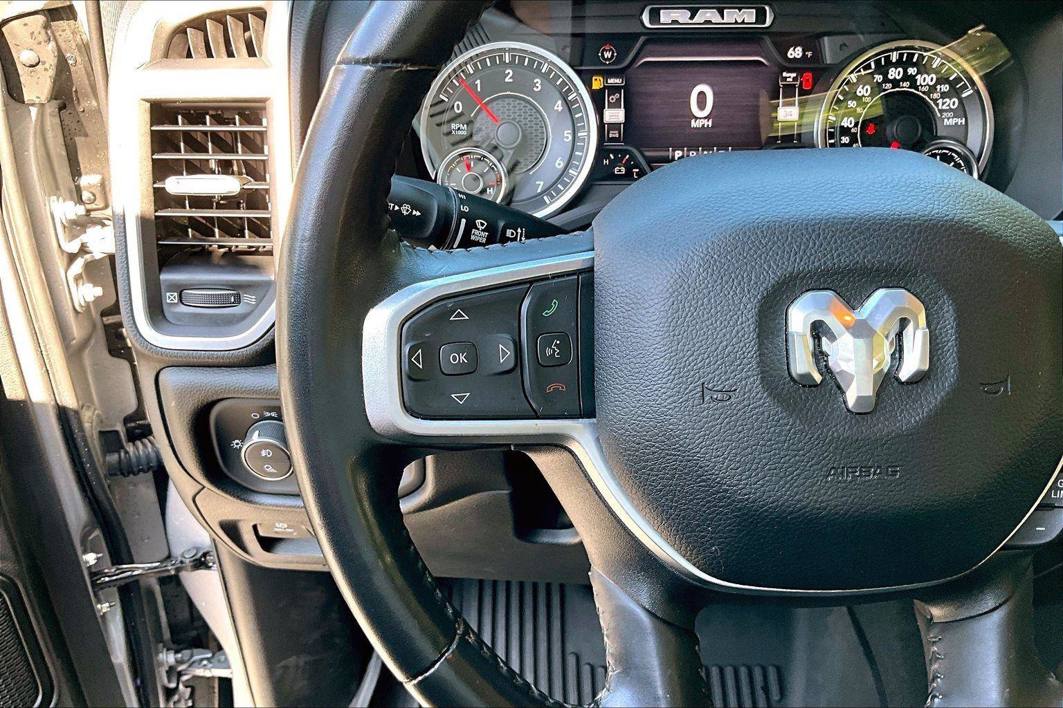Used 2022 RAM 1500 Big Horn AWD/4WD image 19