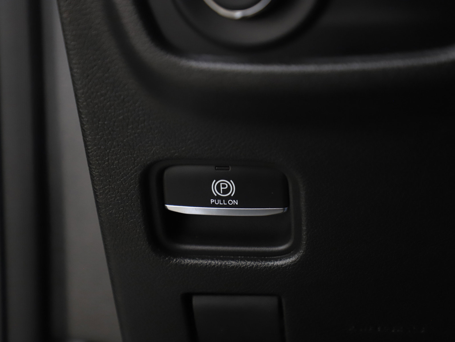 Used 2024 Jeep Grand Cherokee Laredo X w/ Luxury Tech Group I image 28