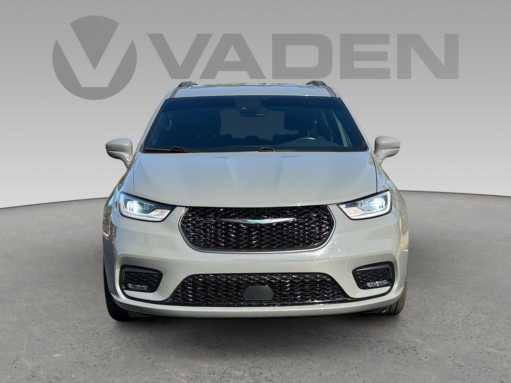 Used 2021 Chrysler Pacifica Touring w/ S Appearance Package image 19