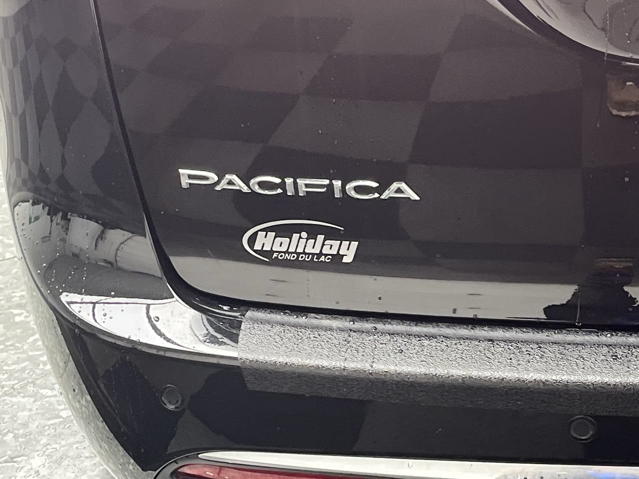 Used 2025 Chrysler Pacifica Select FWD image 32