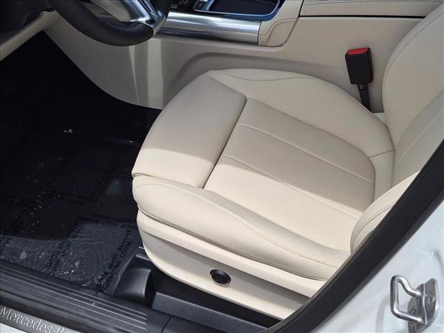 New 2026 Mercedes-Benz GLA 250 image 4
