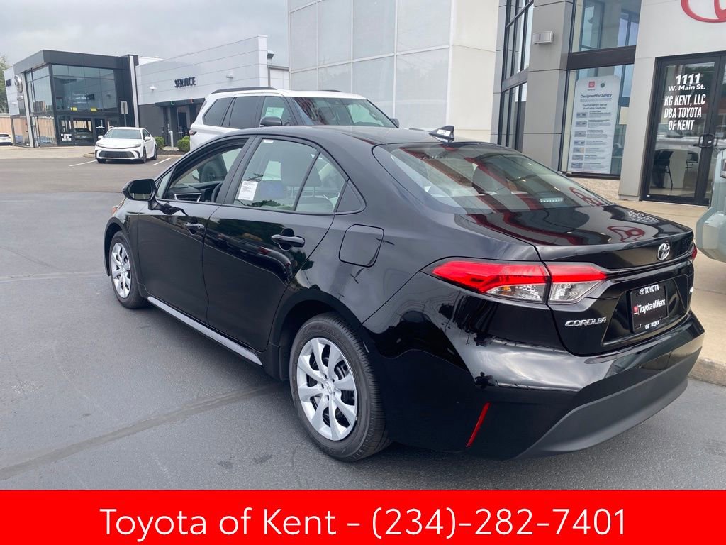 New 2024 Toyota Corolla LE image 3