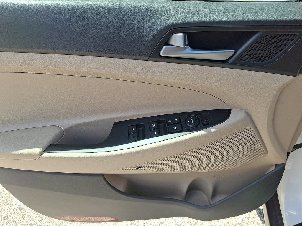 Used 2017 Hyundai Tucson SE Plus FWD image 13