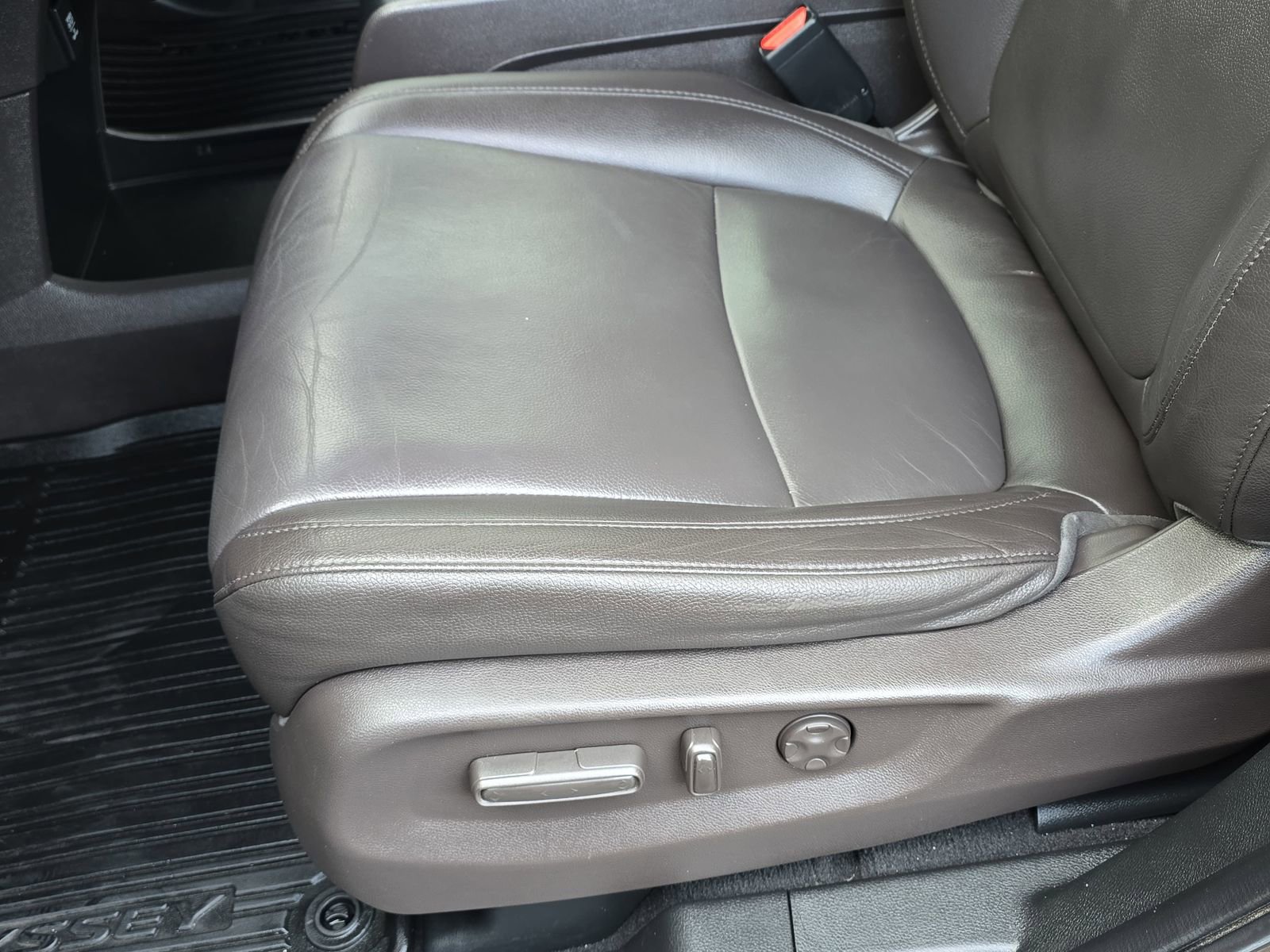 Used 2018 Honda Odyssey Touring image 31