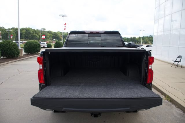 Used 2023 Chevrolet Silverado 1500 LTZ w/ LTZ Premium Package AWD/4WD image 15