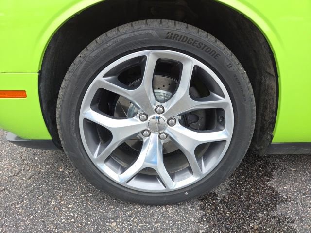 Used 2015 Dodge Challenger R/T Plus RWD image 53