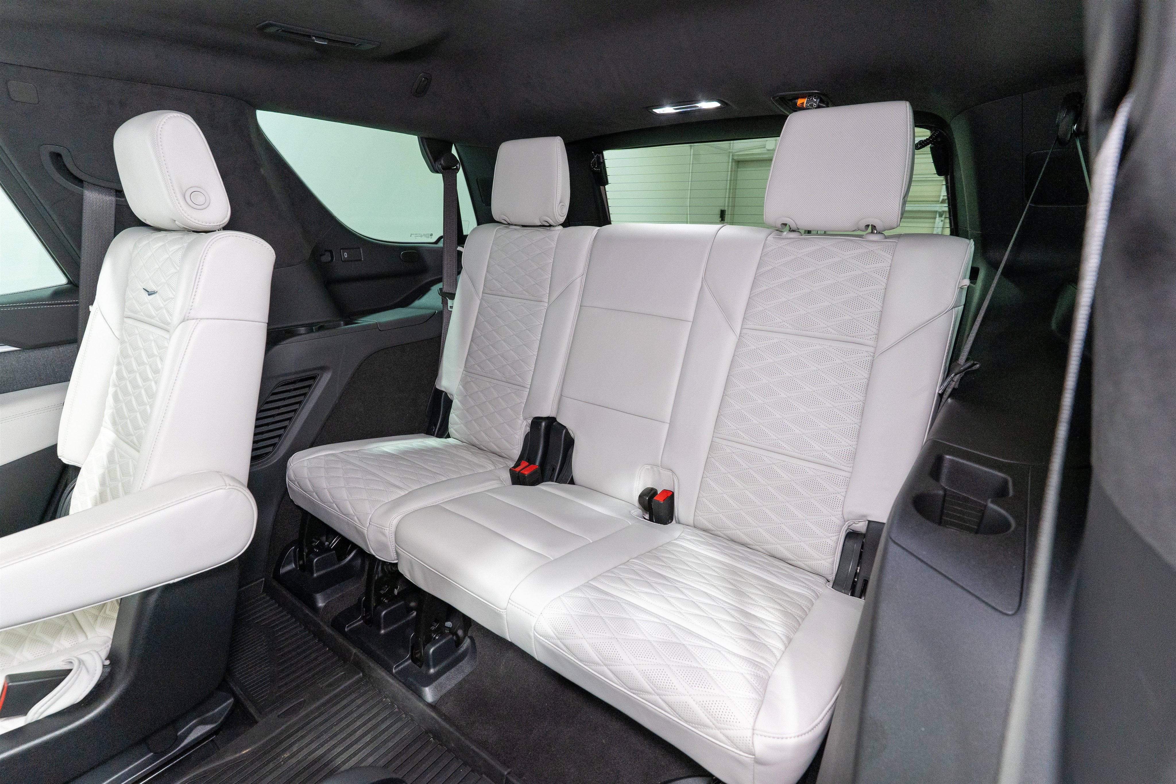 Used 2025 Cadillac Escalade V w/ LPO, Floor Liner Package AWD/4WD image 38