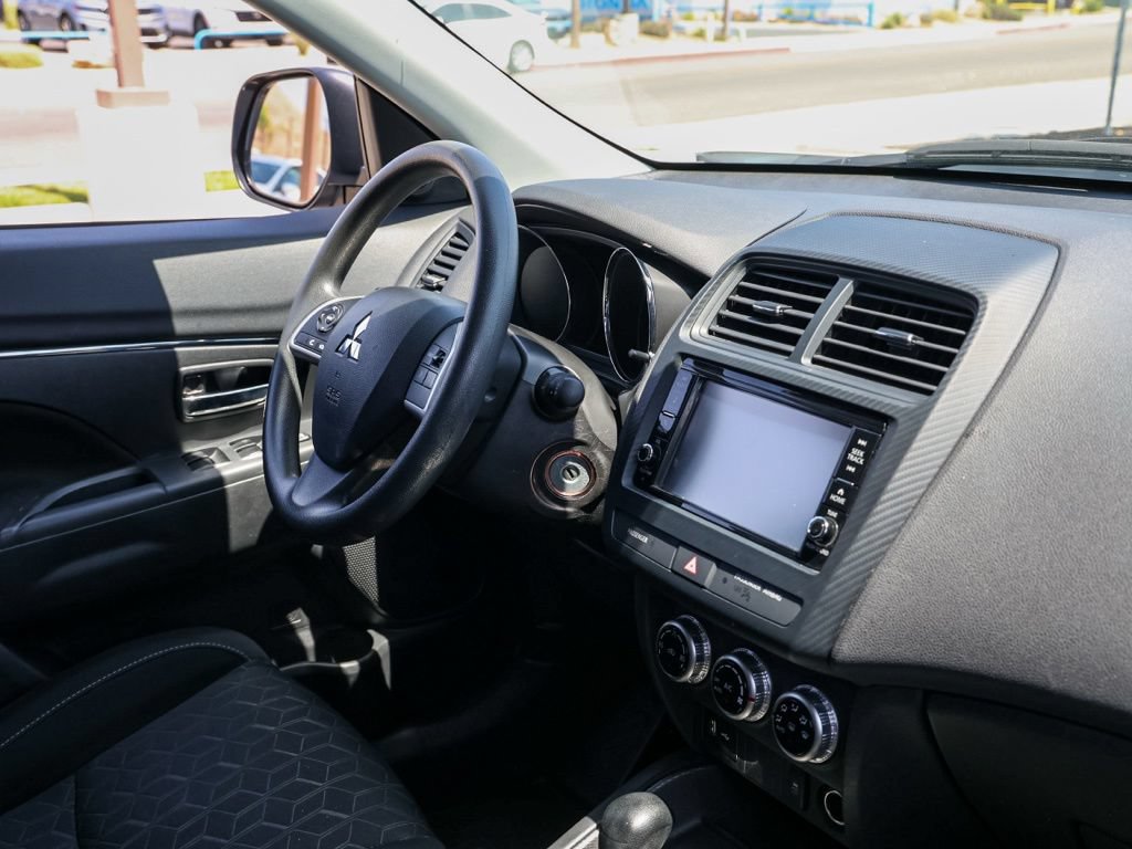 Used 2024 Mitsubishi Outlander Sport ES AWD/4WD image 20