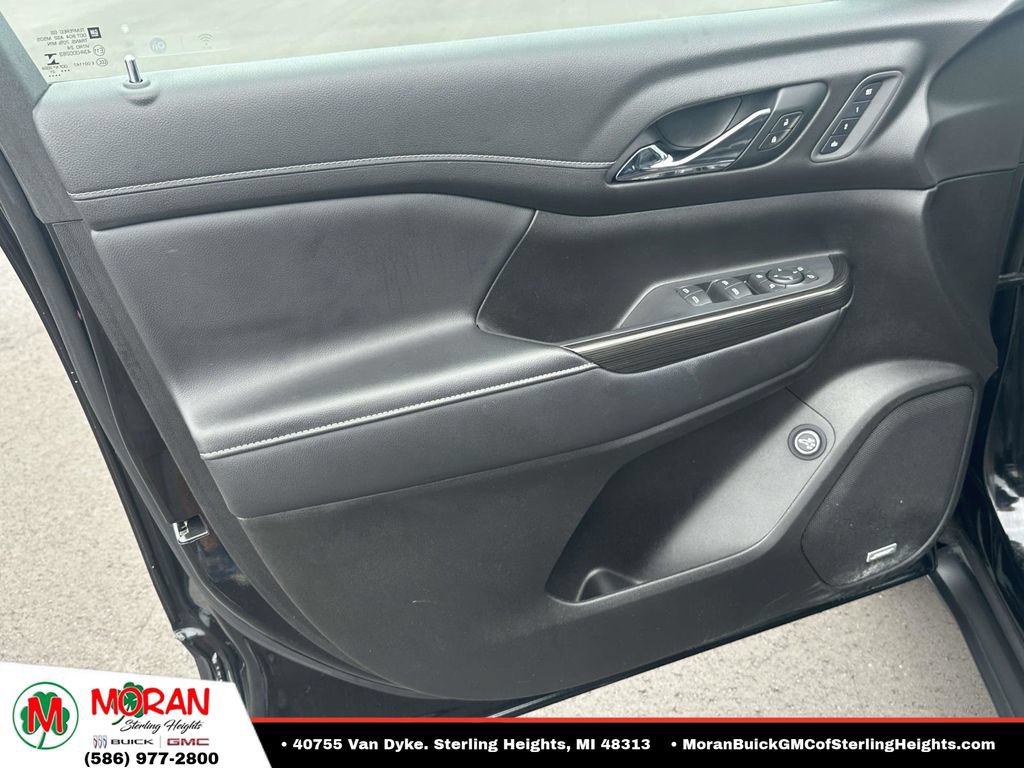 Certified 2021 GMC Acadia SLT w/ Preferred Package FWD image 16