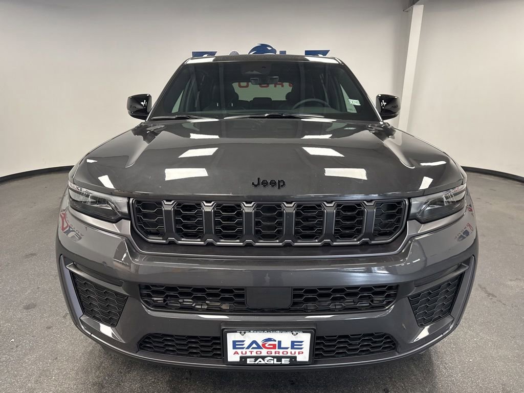 New 2026 Jeep Grand Cherokee Limited AWD/4WD image 3