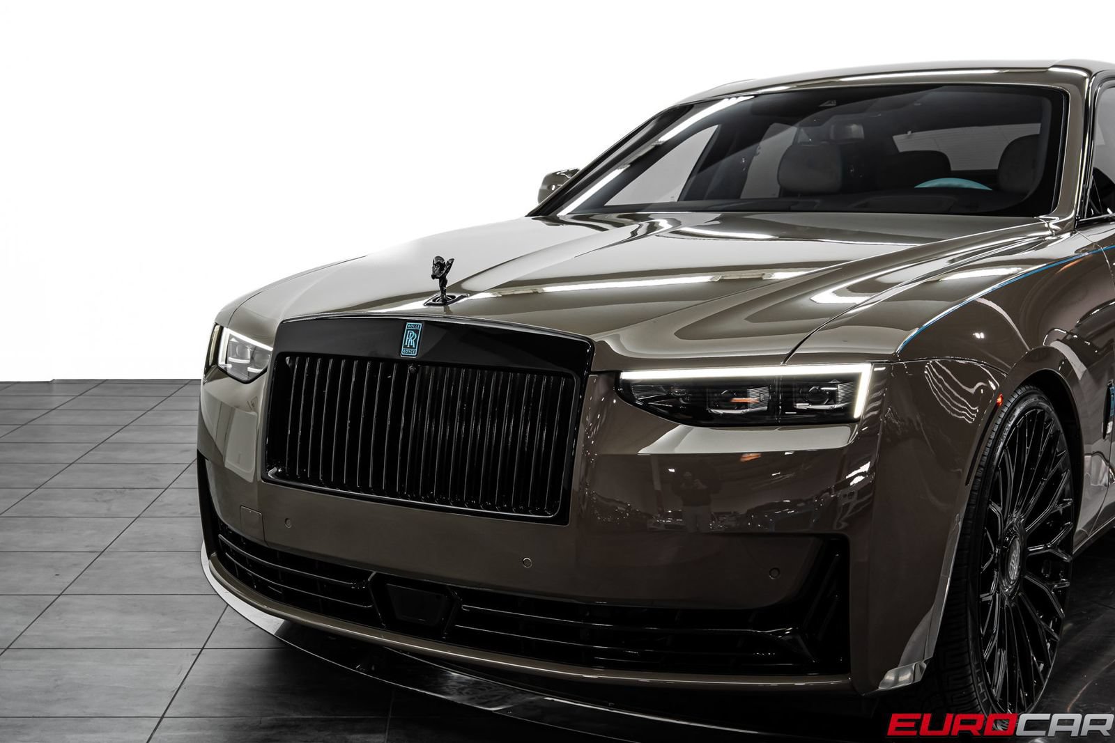 Used 2025 Rolls-Royce Ghost AWD/4WD image 14