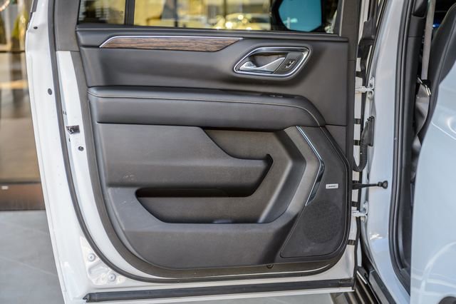 Used 2023 Chevrolet Suburban Premier image 52