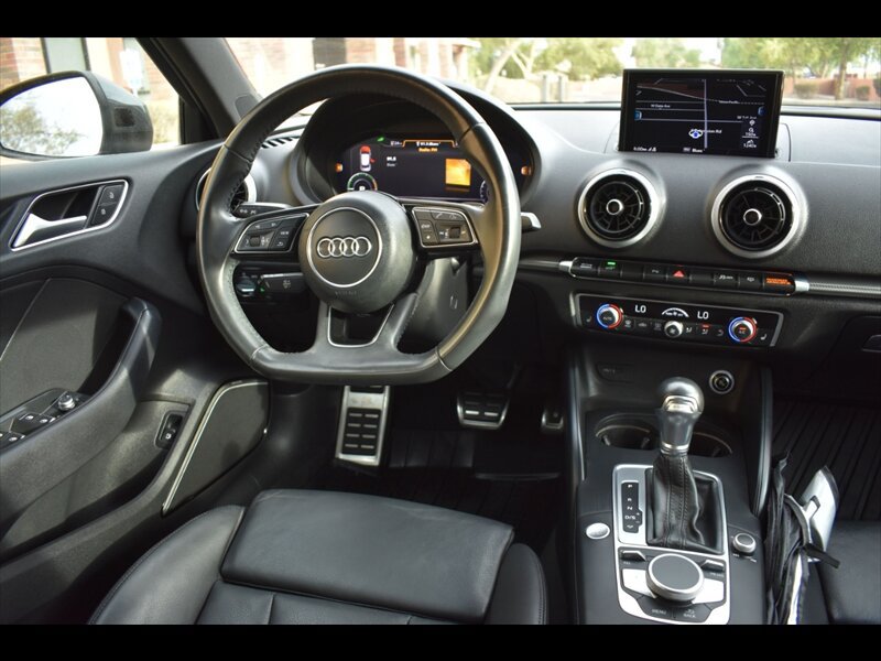 Used 2018 Audi A3 e-tron Premium Plus w/ Technology Package FWD image 28