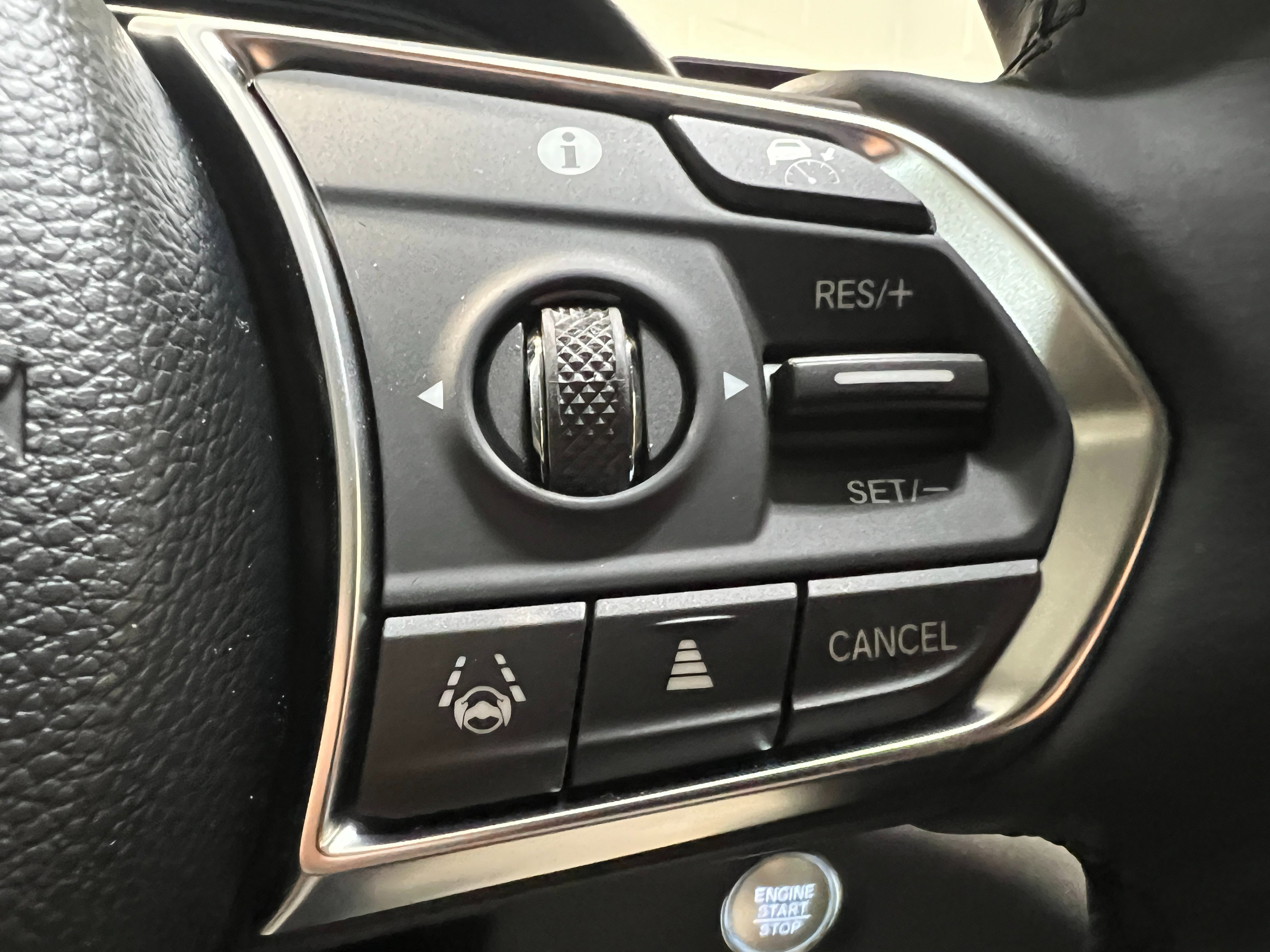 New 2025 Acura TLX w/ Technology Package image 15