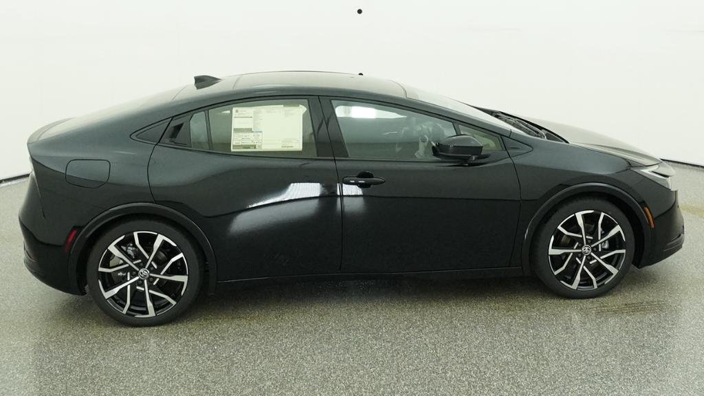 New 2026 Toyota Prius Plug-In Hybrid FWD image 47