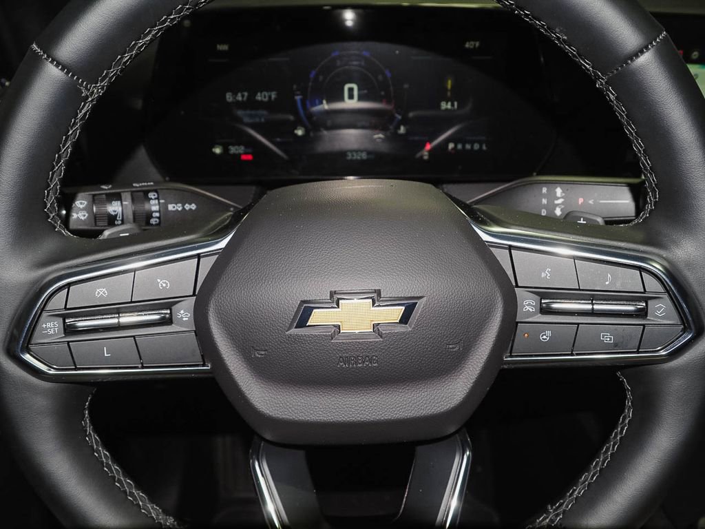 Used 2025 Chevrolet Equinox LT image 28