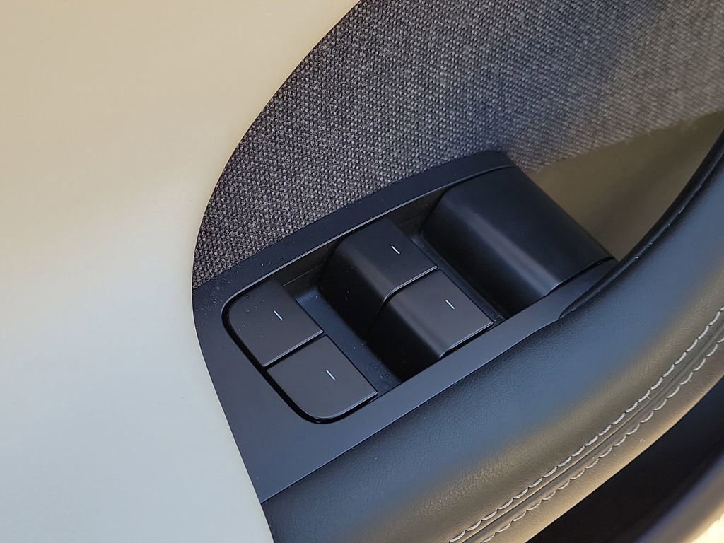 Used 2021 Tesla Model S Long Range image 26