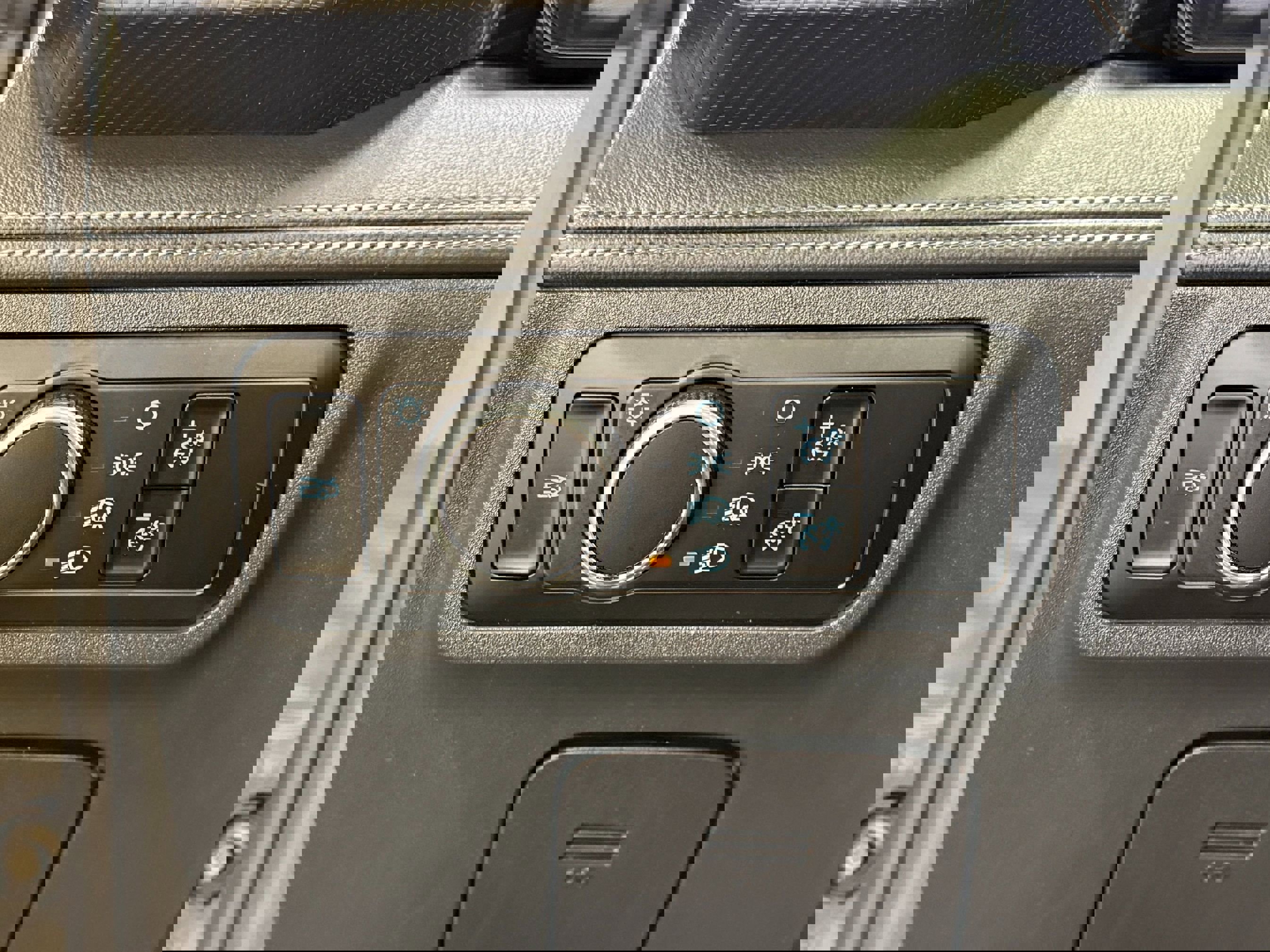 Used 2024 Ford Mustang Premium image 24