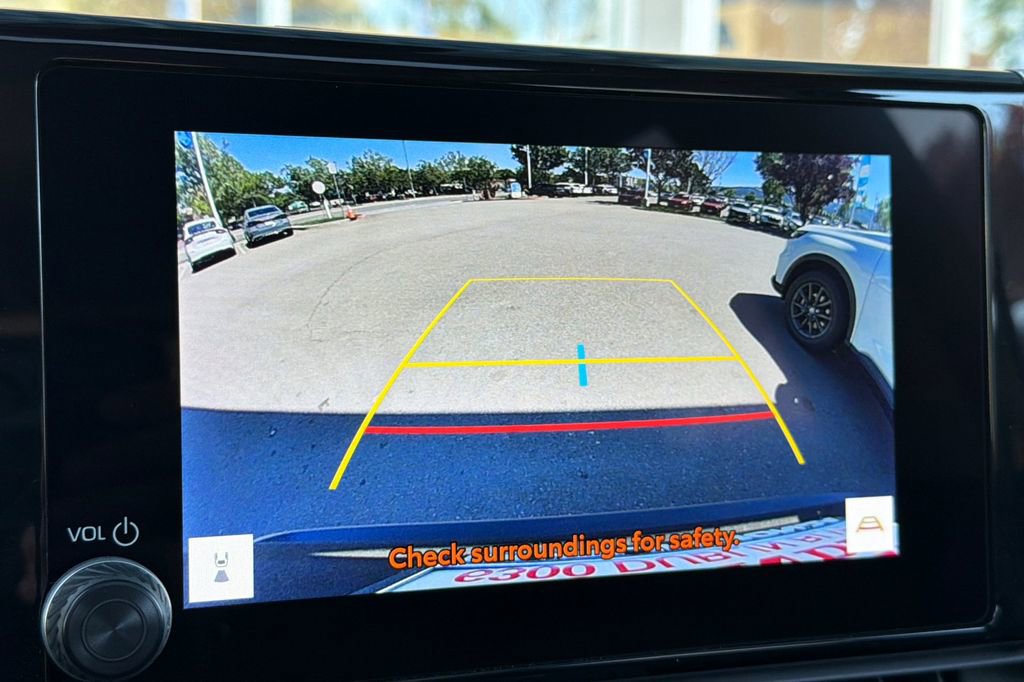 Used 2024 Toyota RAV4 XLE w/ Convenience Package image 18