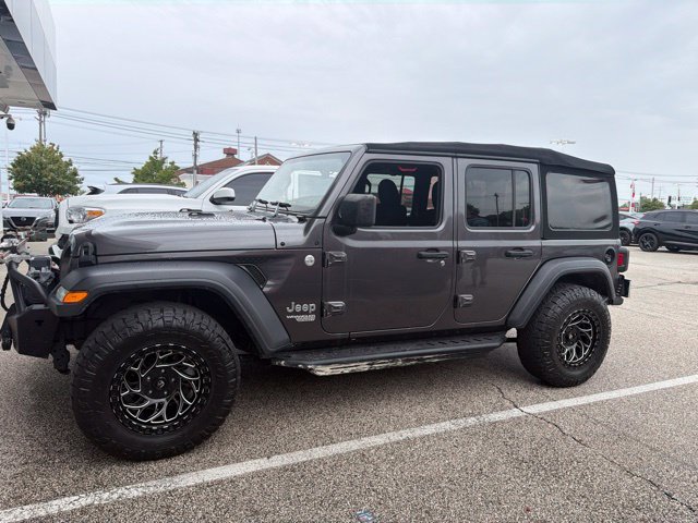 Used 2020 Jeep Wrangler Unlimited Sport S AWD/4WD image 2
