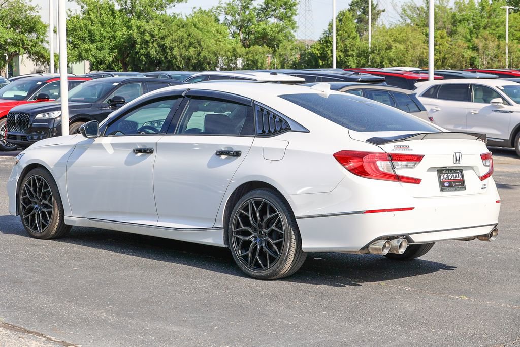 Used 2019 Honda Accord Touring image 25
