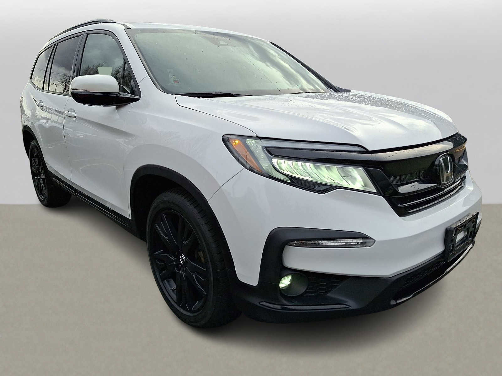 Used 2022 Honda Pilot Black Edition image 3