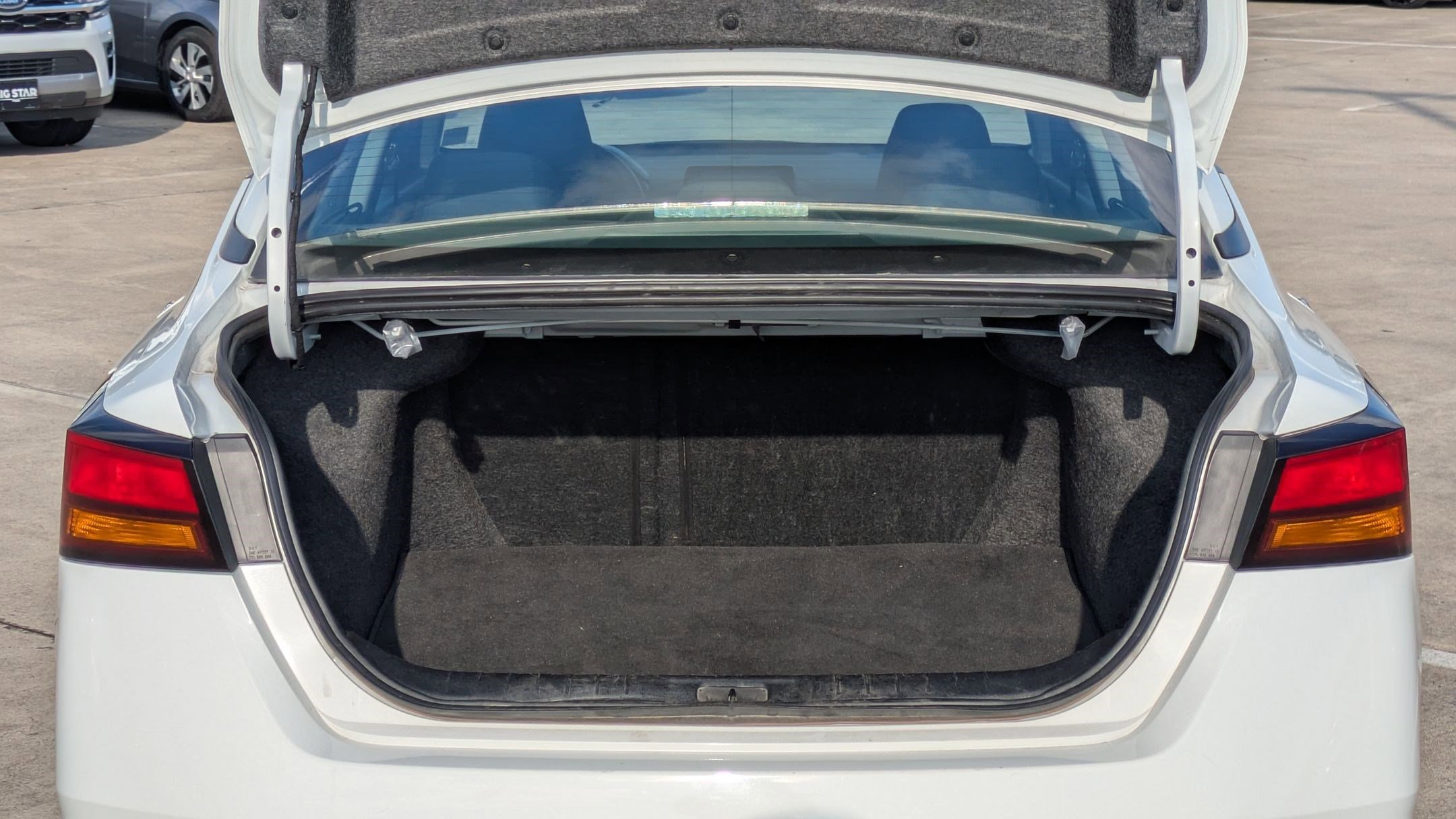 Used 2024 Nissan Altima 2.5 S image 52