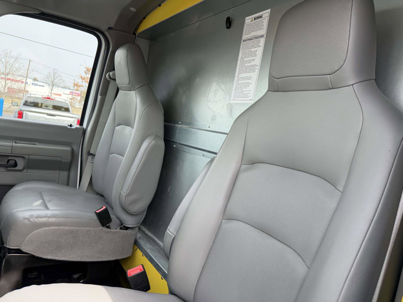 Used 2022 Ford E-350 and Econoline 350 Super Duty w/ Power Windows & Locks Group image 11