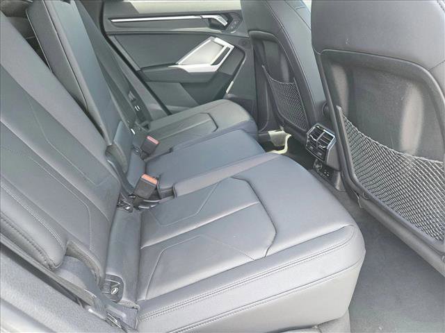 Used 2025 Audi Q3 2.0T Premium AWD/4WD image 19