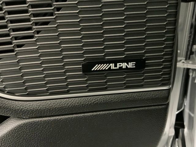 Used 2024 Jeep Grand Cherokee Limited 4xe w/ Luxury Tech Group II image 32