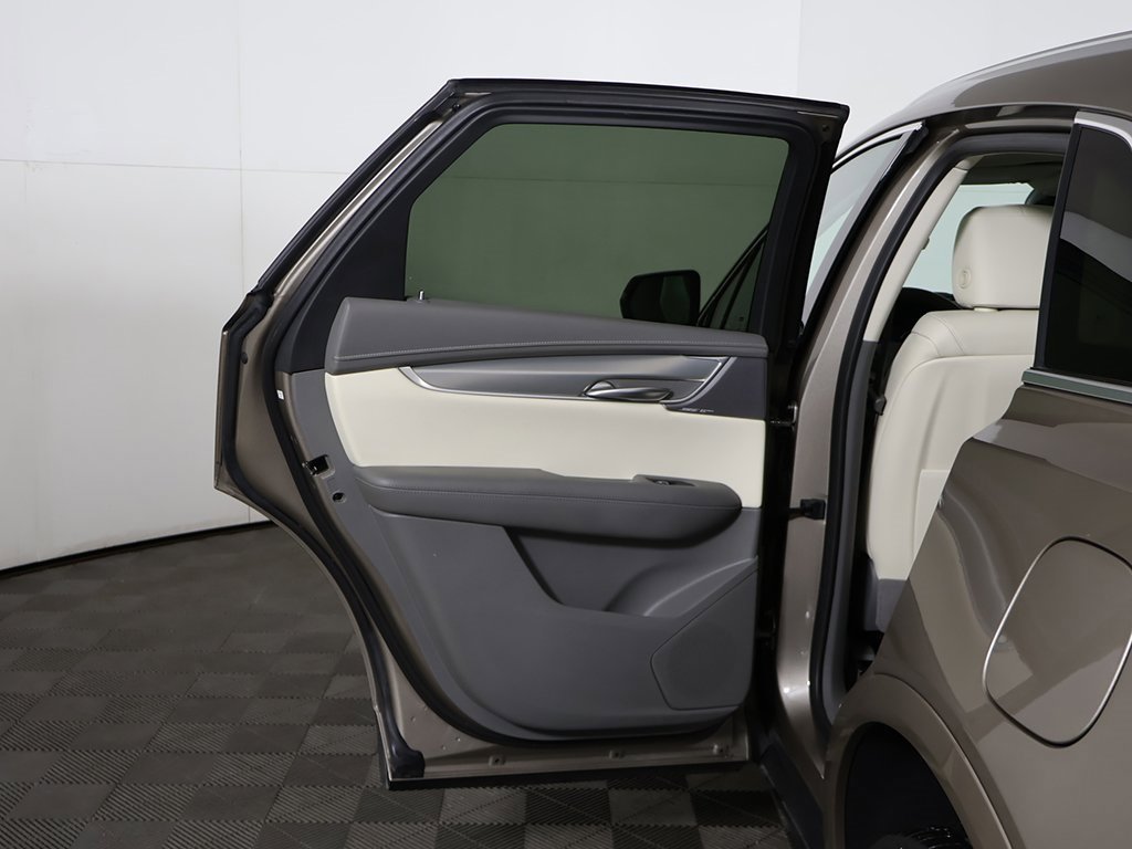 Used 2023 Cadillac XT5 Premium Luxury image 24