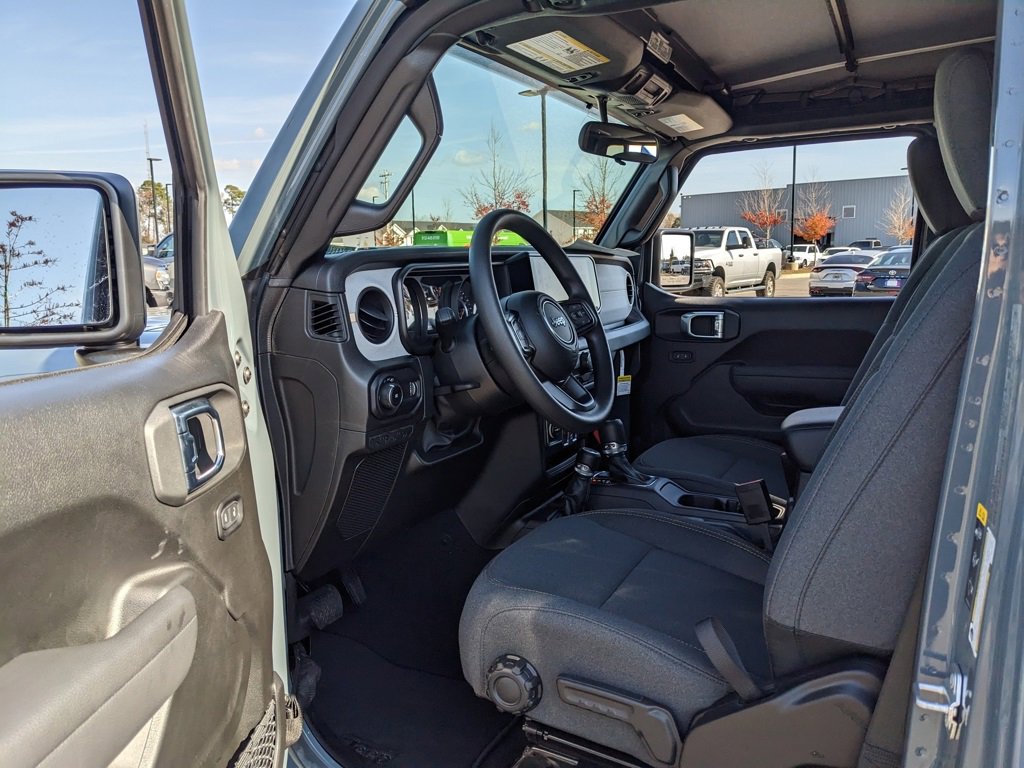 New 2026 Jeep Wrangler Sport image 31