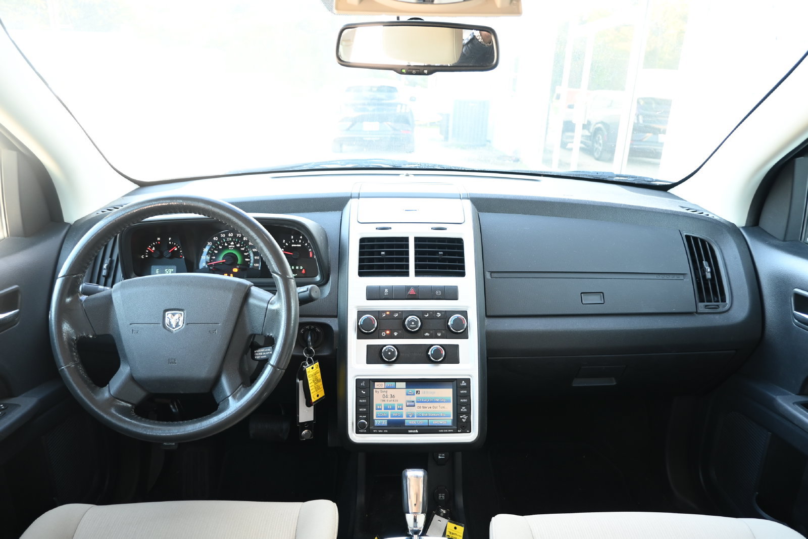 Used 2010 Dodge Journey SXT w/ Flexible Seating Group FWD image 21