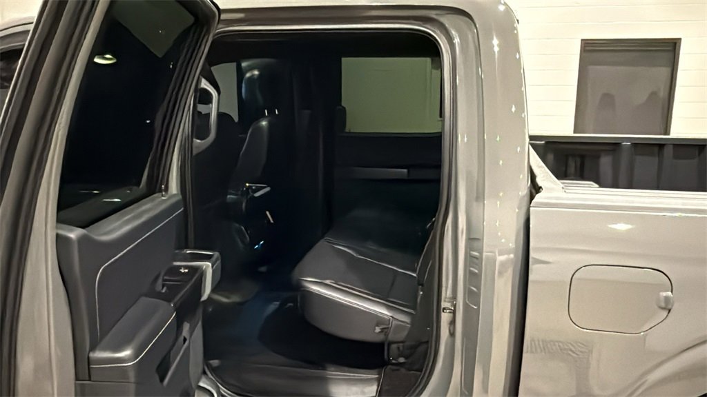 Used 2021 Ford F150 XLT w/ Equipment Group 302A High image 17